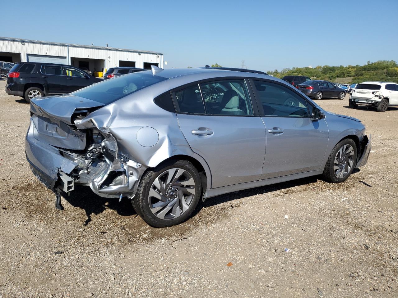 SUBARU LEGACY LIMITED