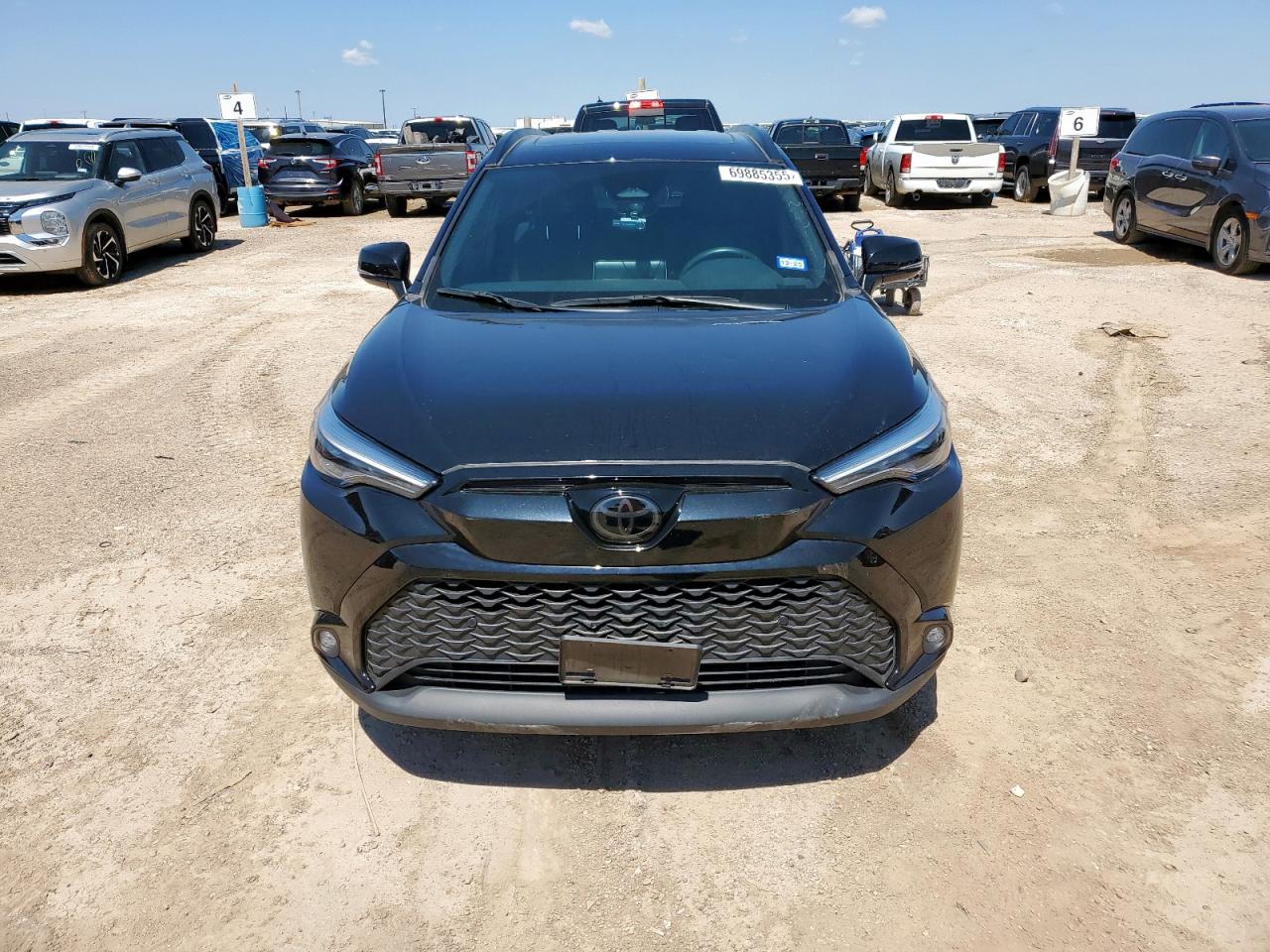 TOYOTA COROLLA CROSS LE