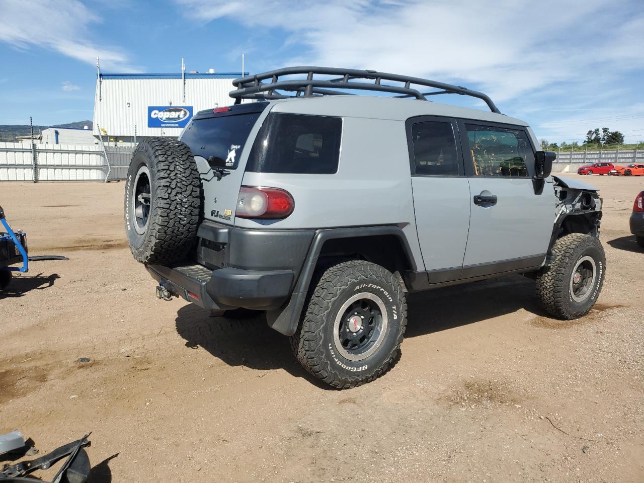 TOYOTA FJ CRUISER