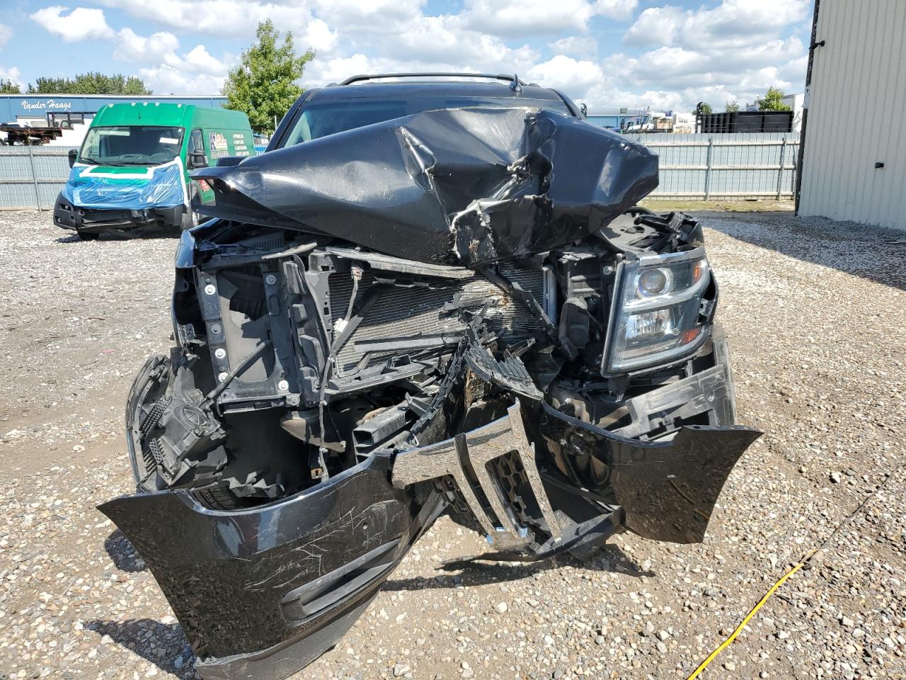 CHEVROLET SUBURBAN K1500 LT