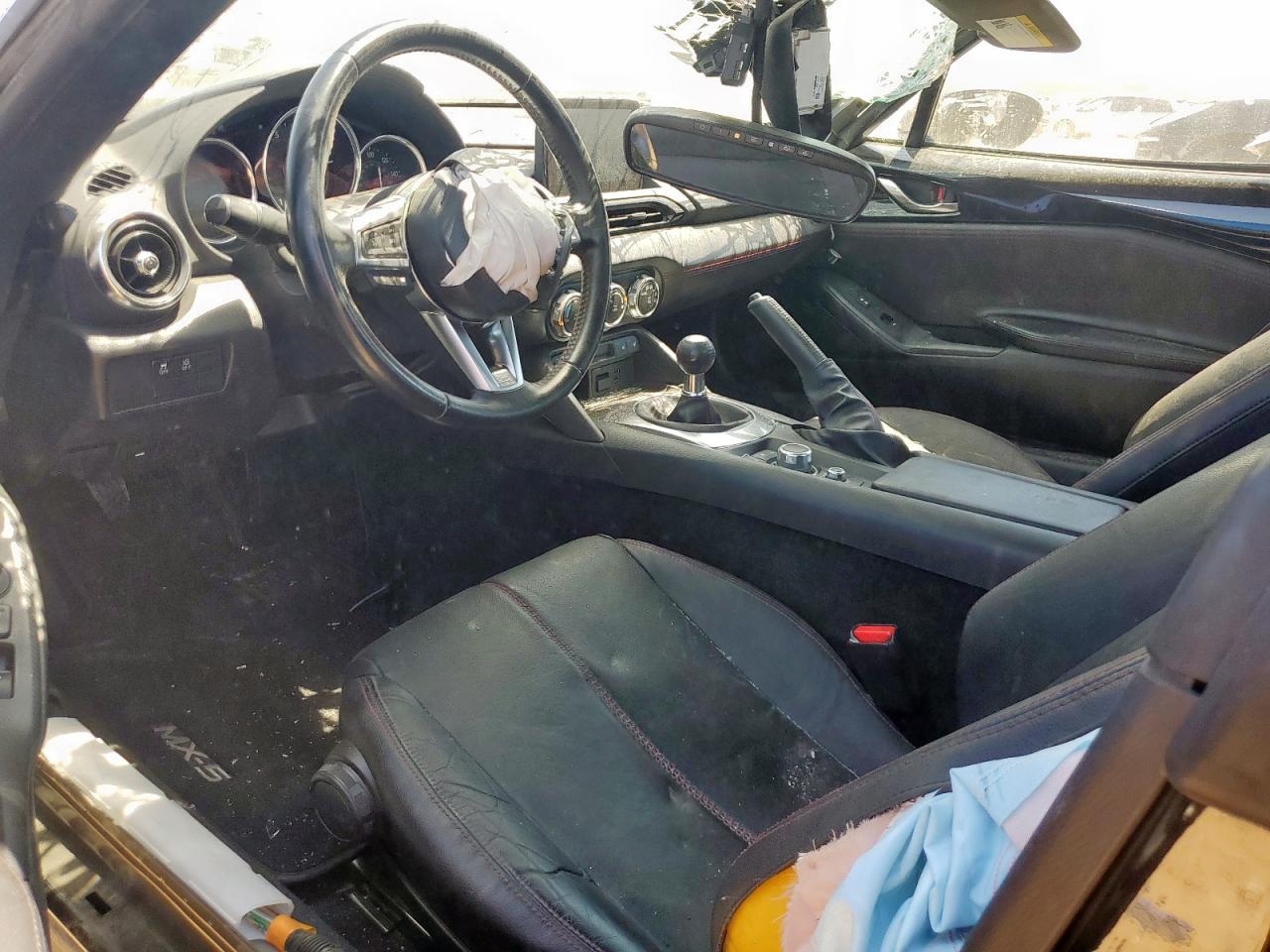 MAZDA MX-5 GRAND TOURING