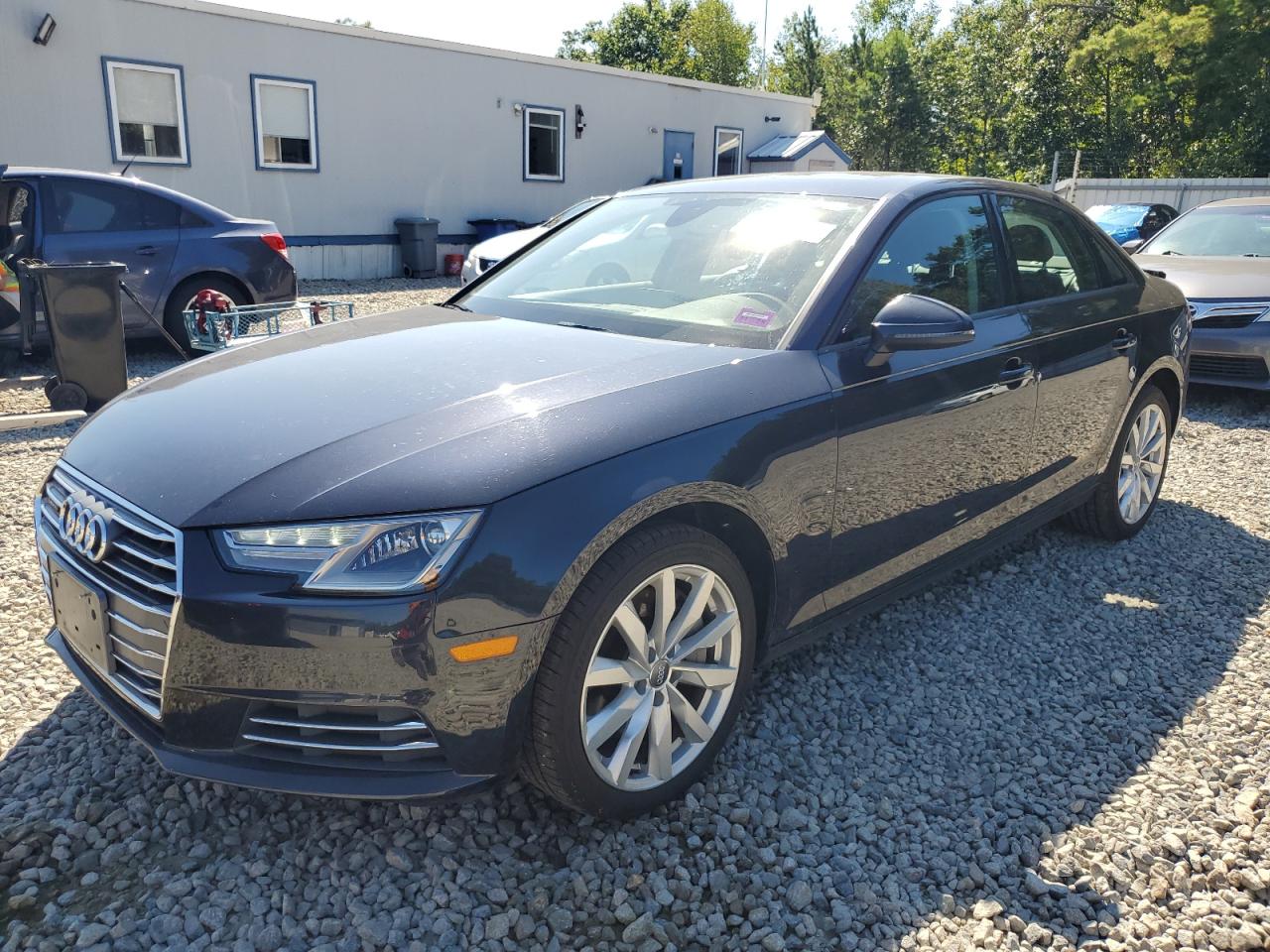 AUDI A4 PREMIUM