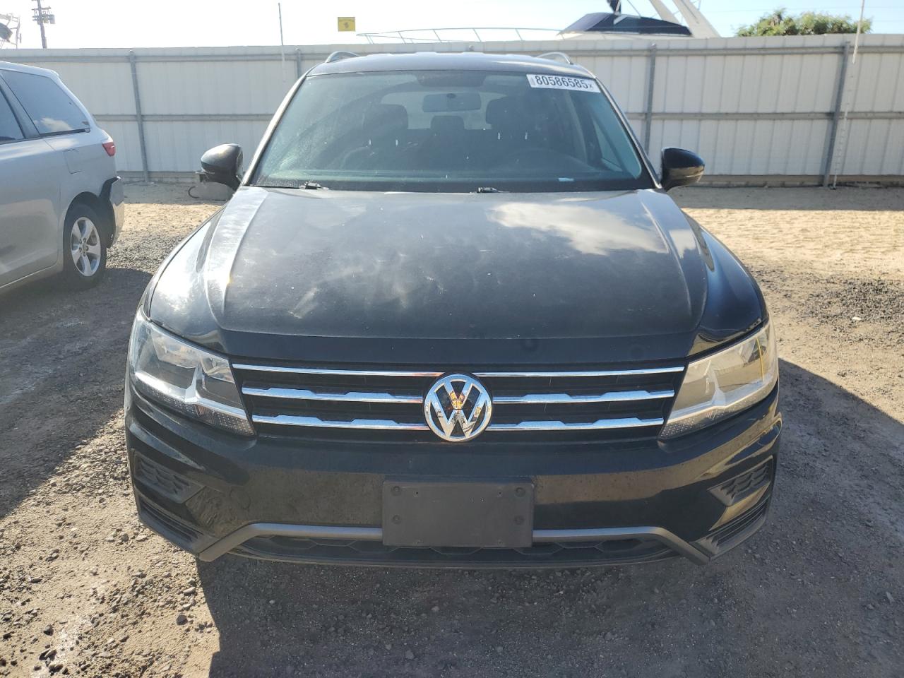 VOLKSWAGEN TIGUAN S