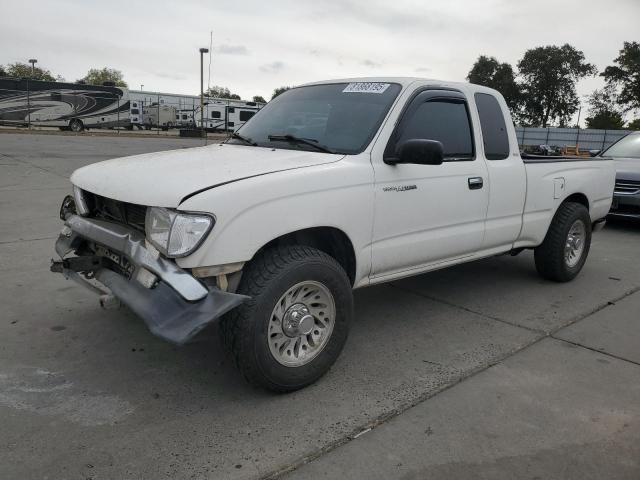 TOYOTA TACOMA XTRACAB