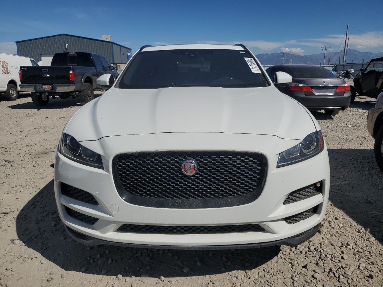 JAGUAR F-PACE PREMIUM