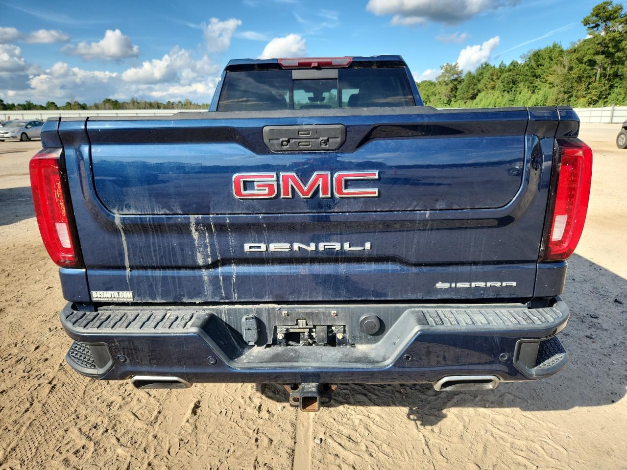 GMC SIERRA K1500 DENALI
