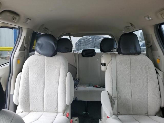 2011 TOYOTA SIENNA LE - 5TDKK3DC1BS070082