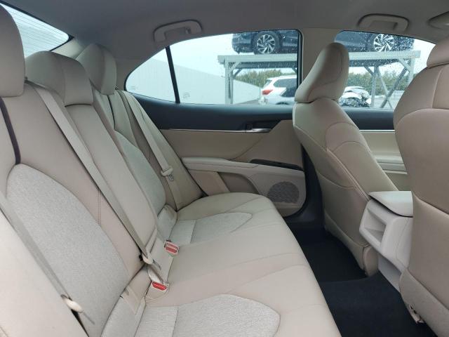 2018 TOYOTA CAMRY L 4T1B11HK4JU539194