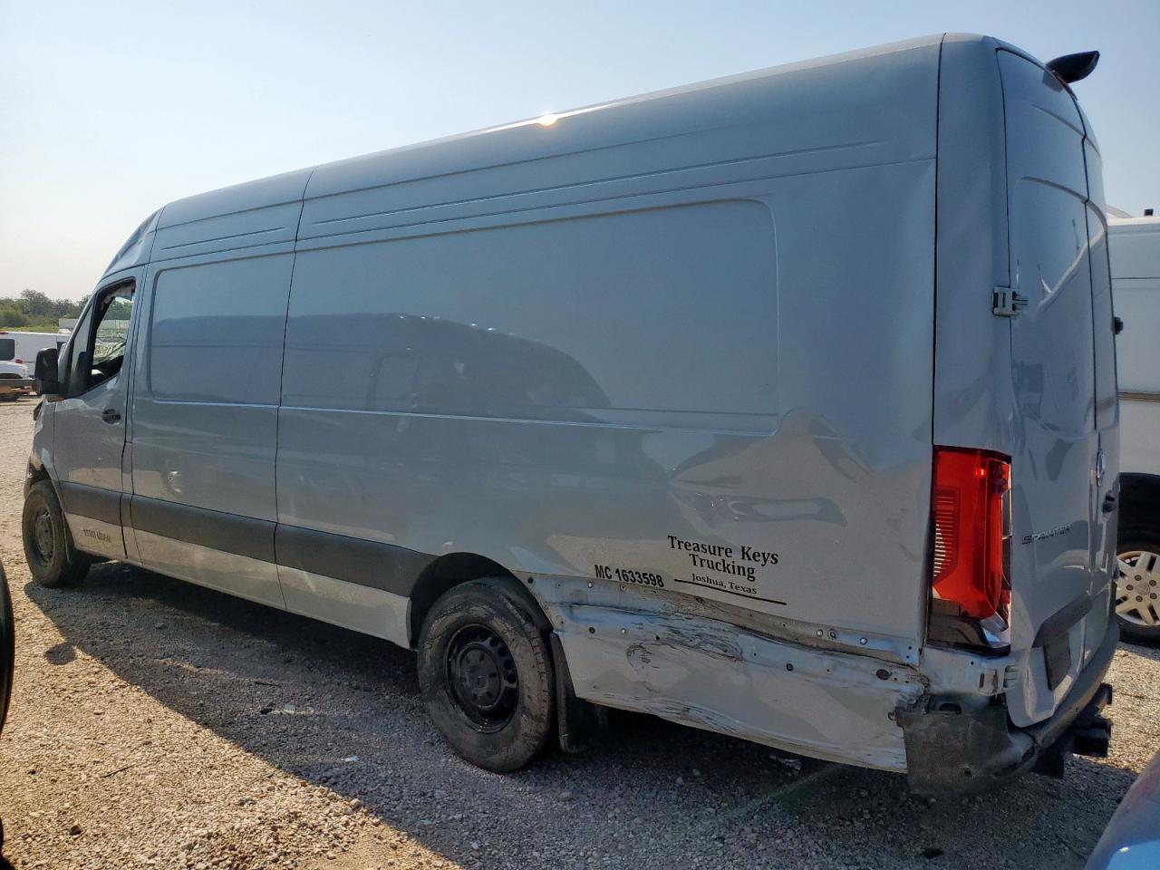 MERCEDES-BENZ SPRINTER 2500