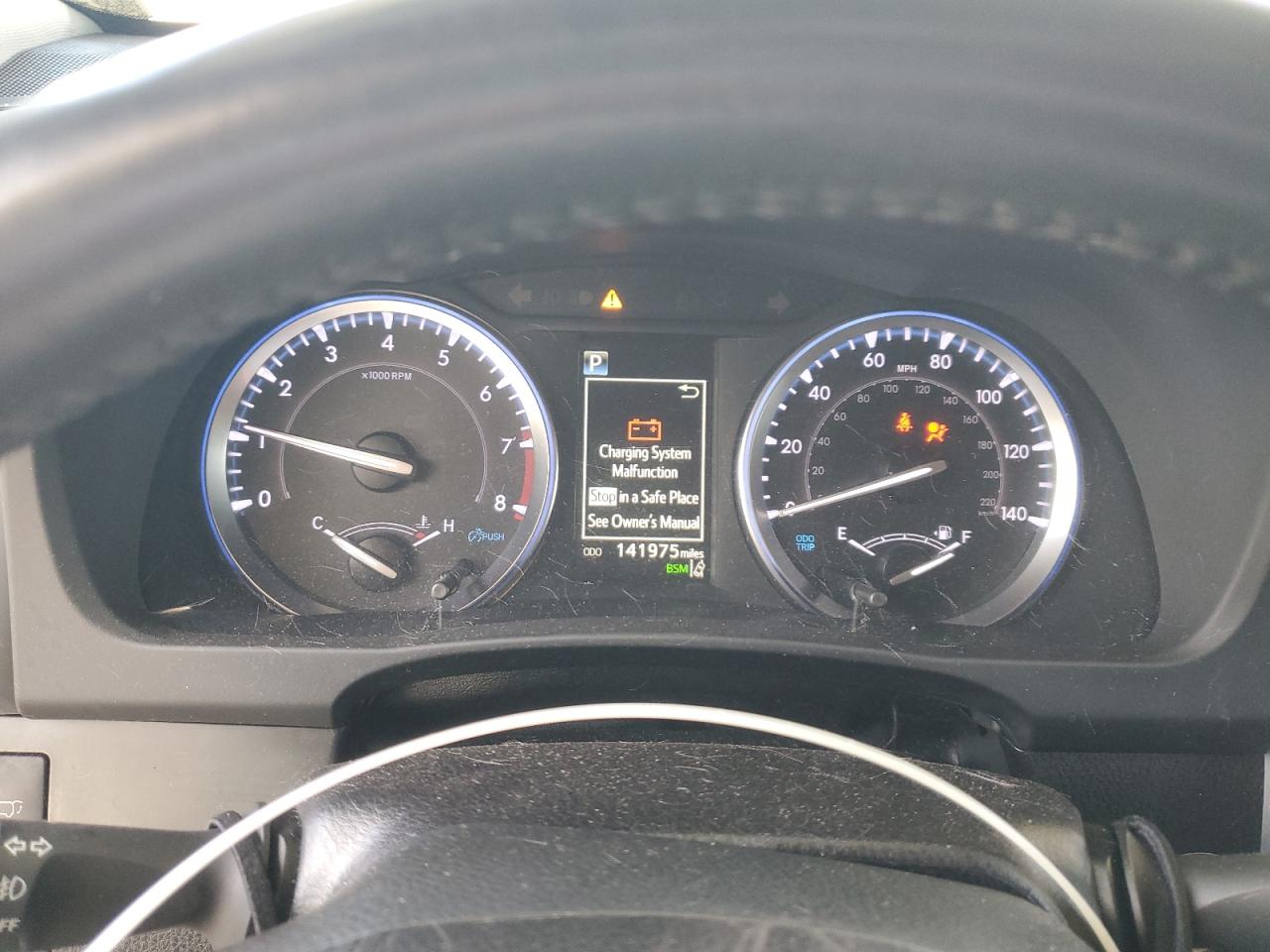 TOYOTA HIGHLANDER SE