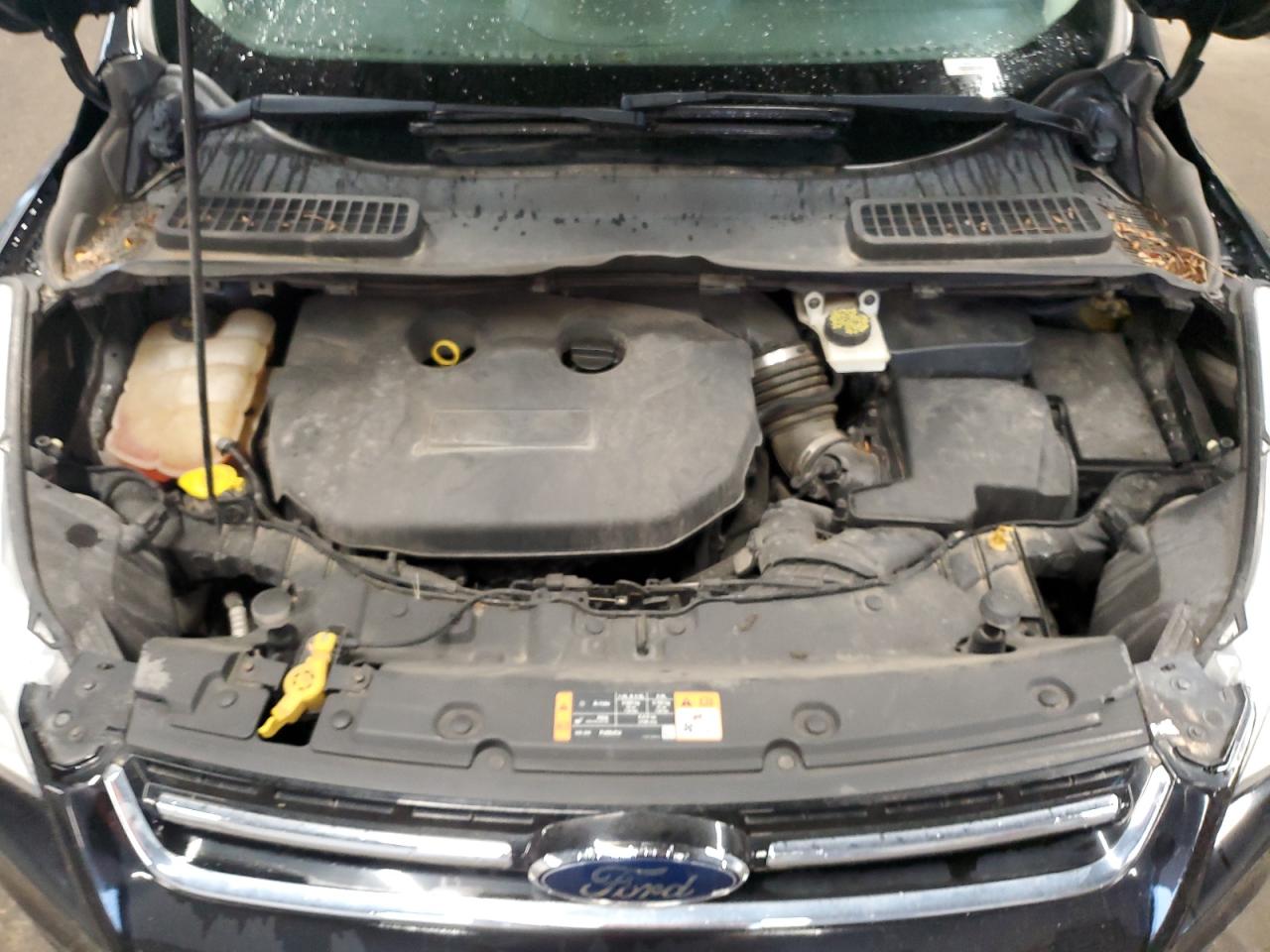 FORD ESCAPE TITANIUM