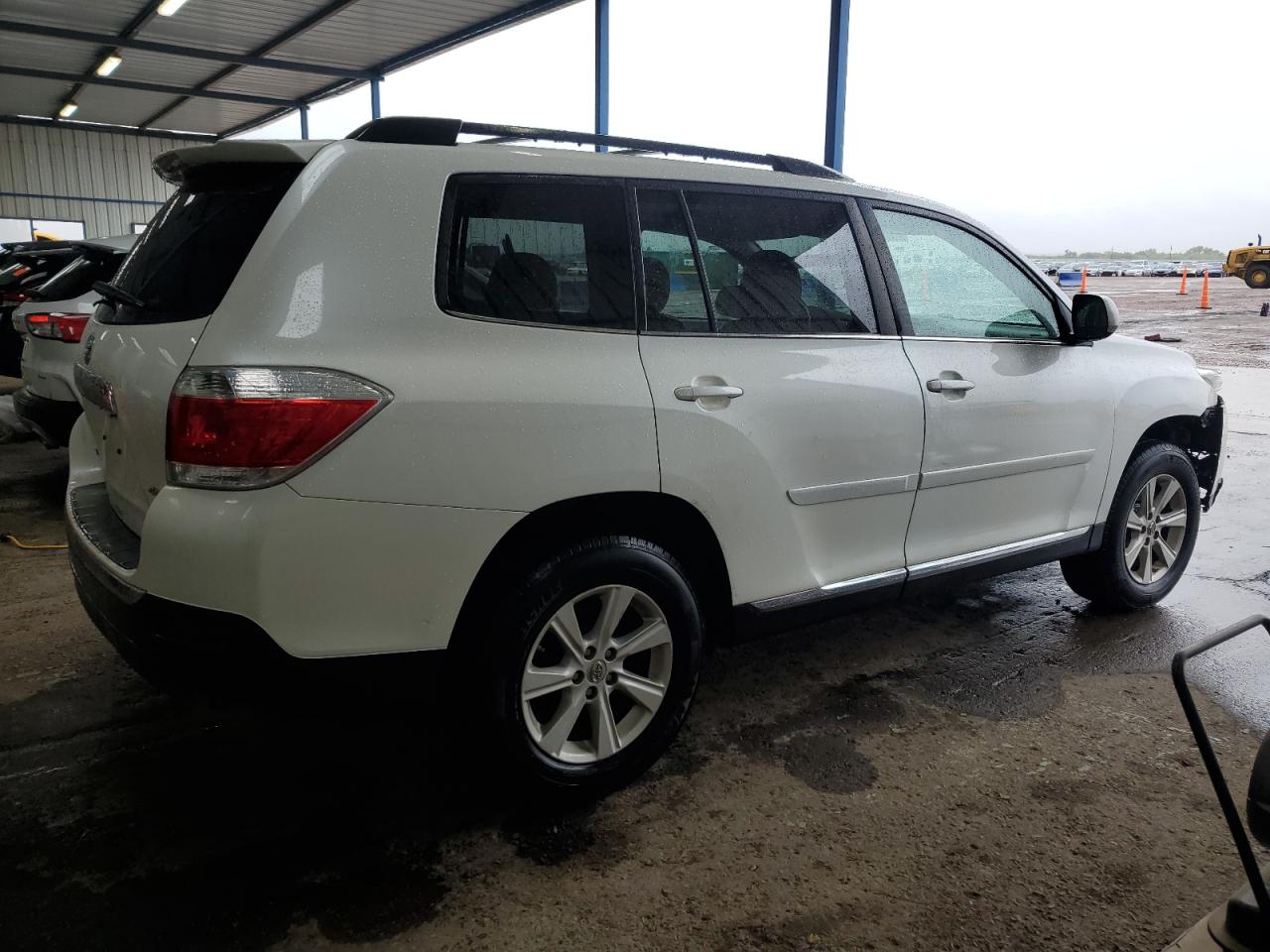 TOYOTA HIGHLANDER BASE
