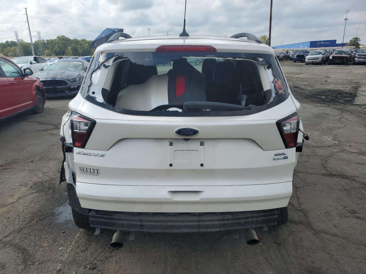 FORD ESCAPE SEL