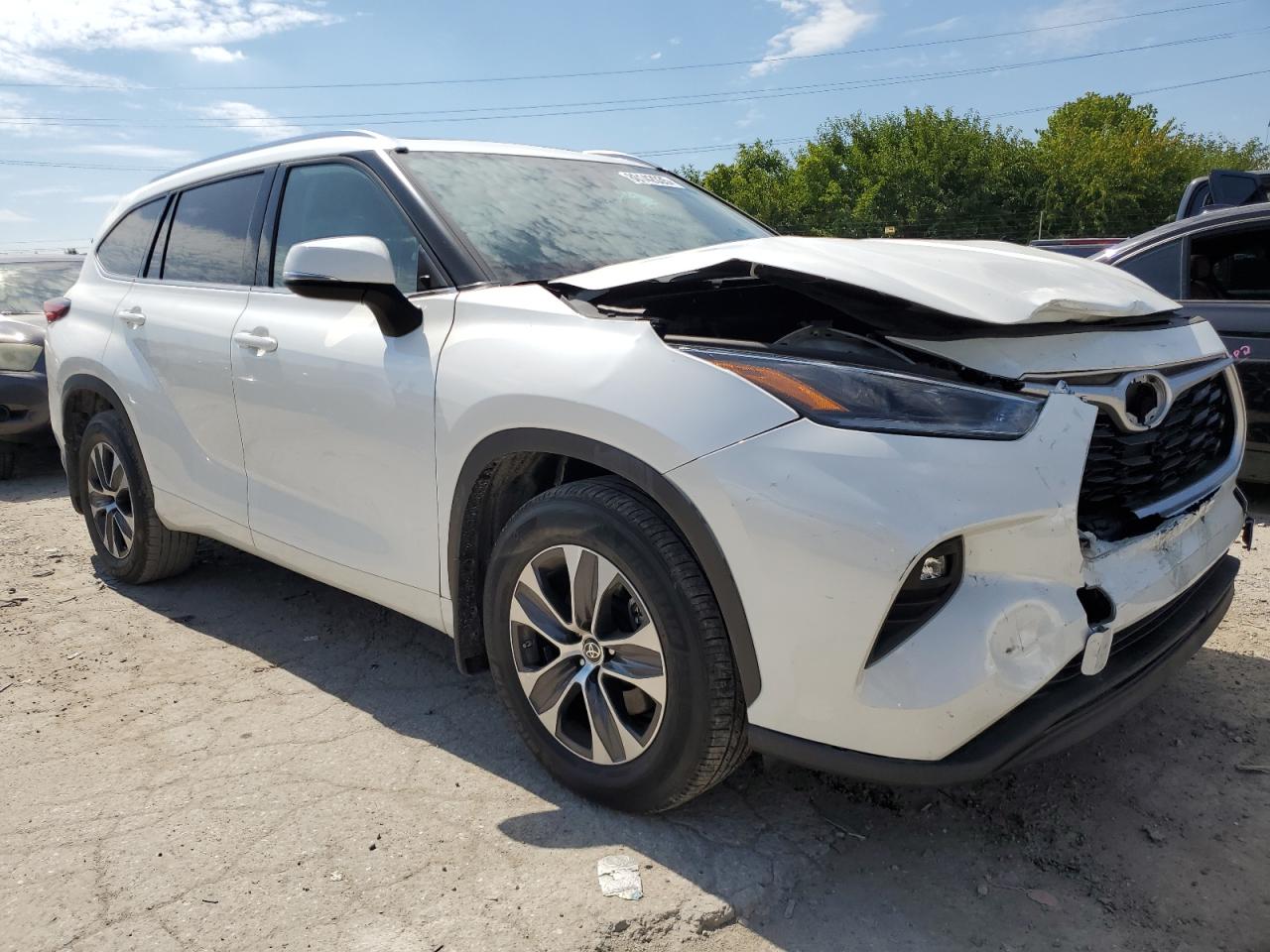 TOYOTA HIGHLANDER XLE