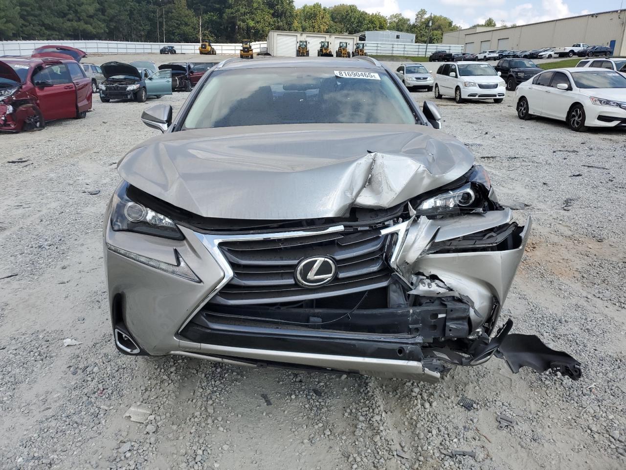 LEXUS NX 200T BASE