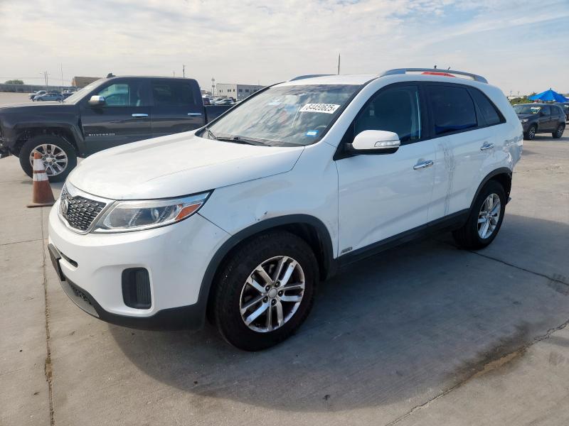 2015 KIA SORENTO LX - 5XYKTDA76FG658573