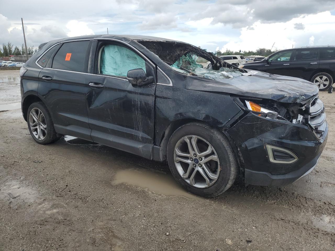 FORD EDGE TITANIUM