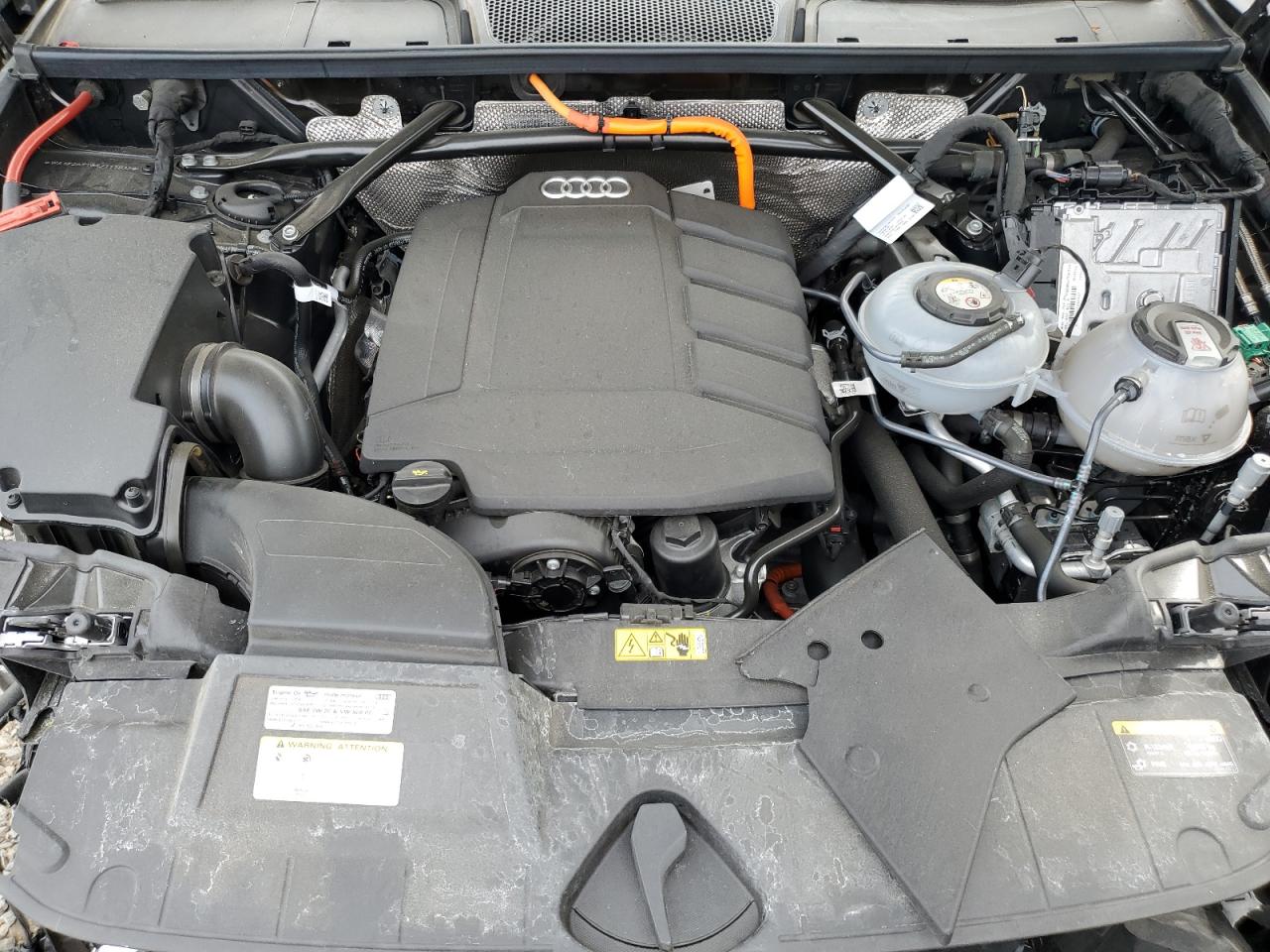 AUDI Q5 PREMIUM PLUS 55