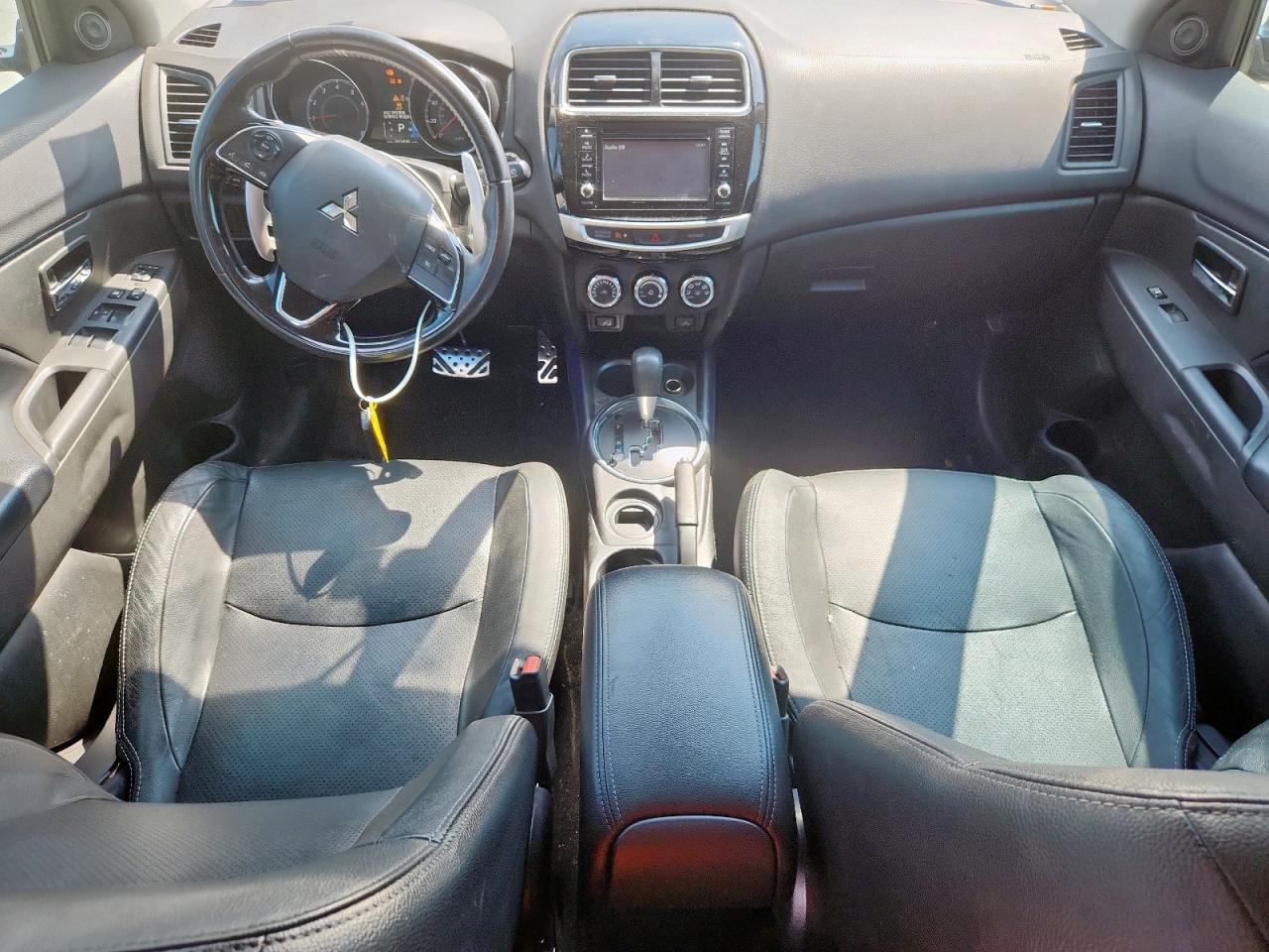 MITSUBISHI OUTLANDER SEL