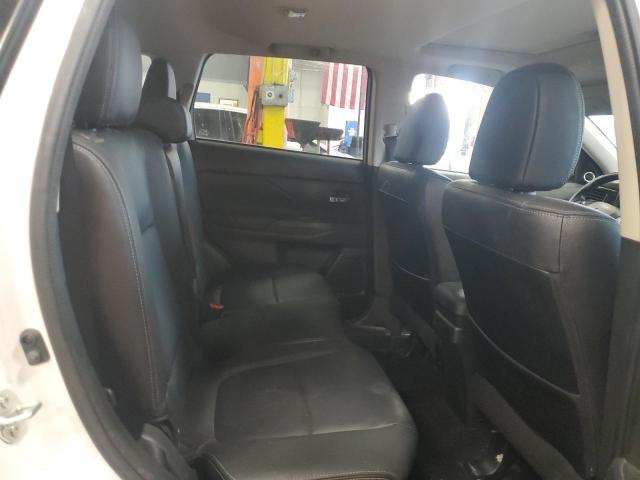 2016 MITSUBISHI OUTLANDER JA4AZ3A38GZ064906