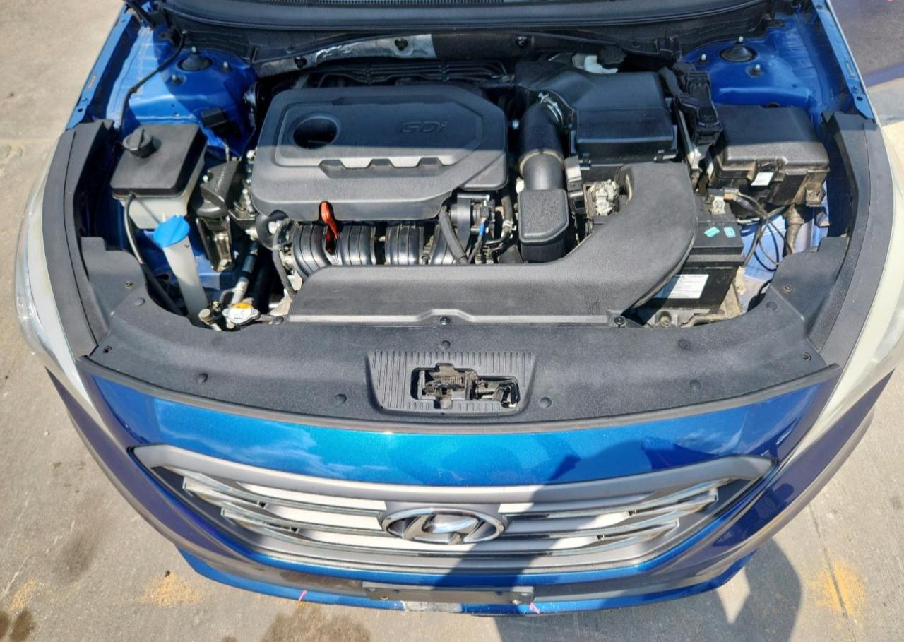 HYUNDAI SONATA SPORT