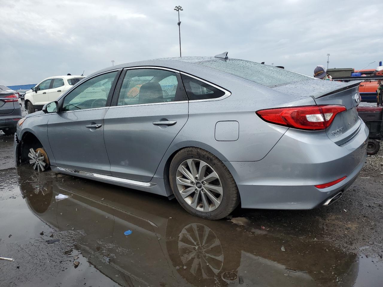 HYUNDAI SONATA SPORT