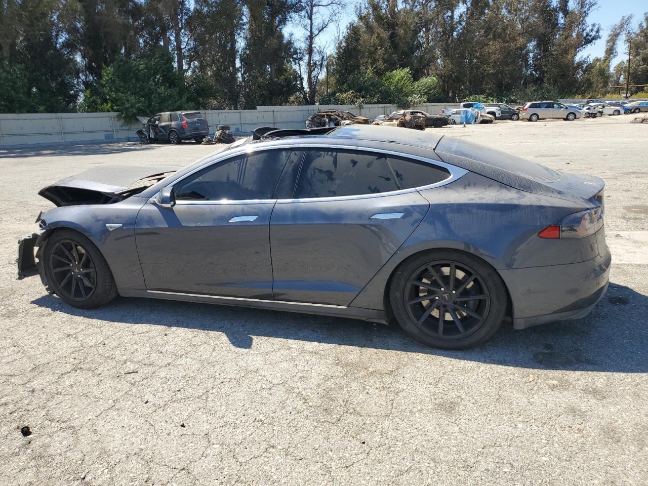TESLA MODEL S