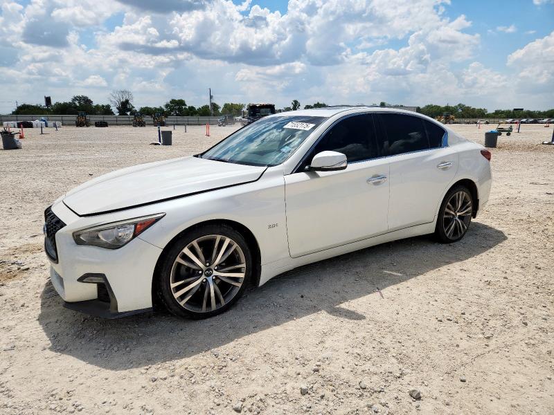 INFINITI Q50 LUXE