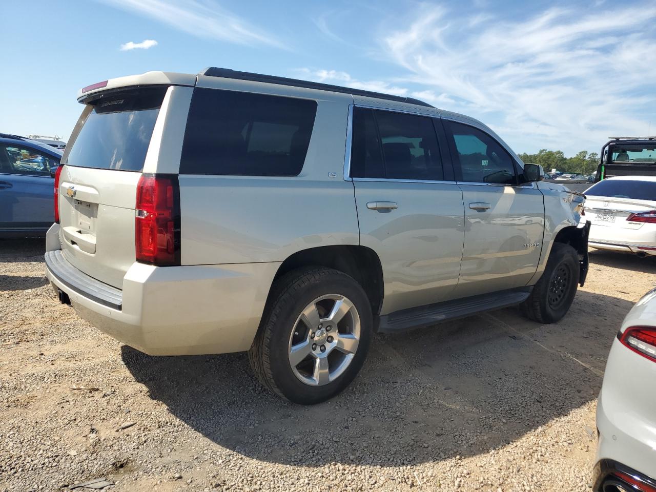 CHEVROLET TAHOE C1500 LS