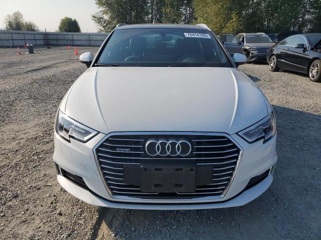 2018 AUDI A3 E-TRON - WAUUPBFF2JA065641