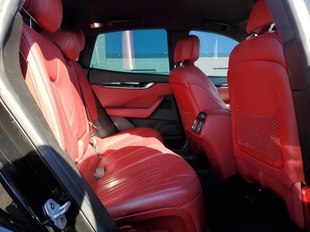 2018 MASERATI LEVANTE ZN661XUA5JX302040