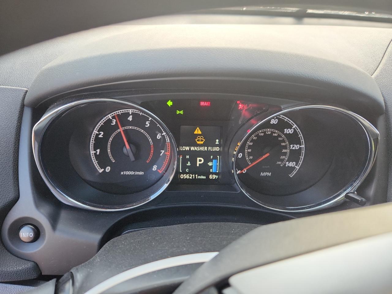 MITSUBISHI OUTLANDER ES