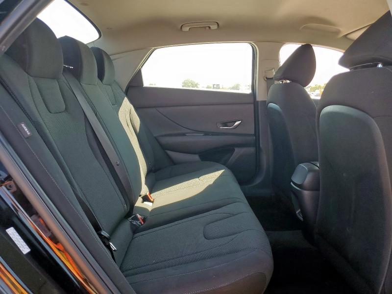 2024 HYUNDAI ELANTRA KMHLL4DG6RU790859