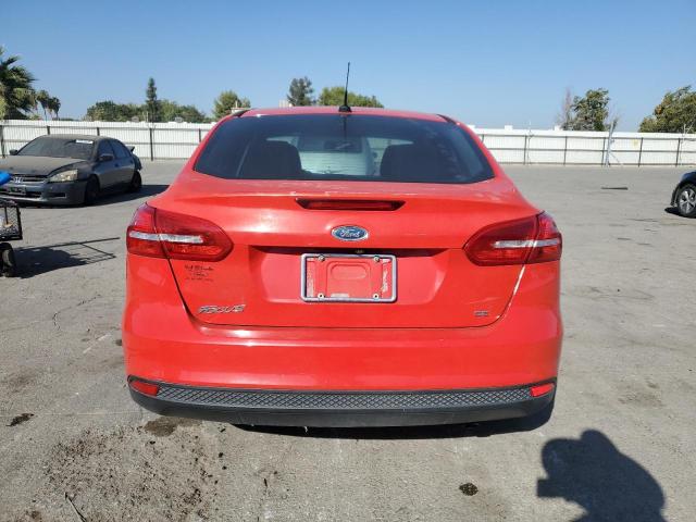 2015 FORD FOCUS SE 1FADP3F24FL242682