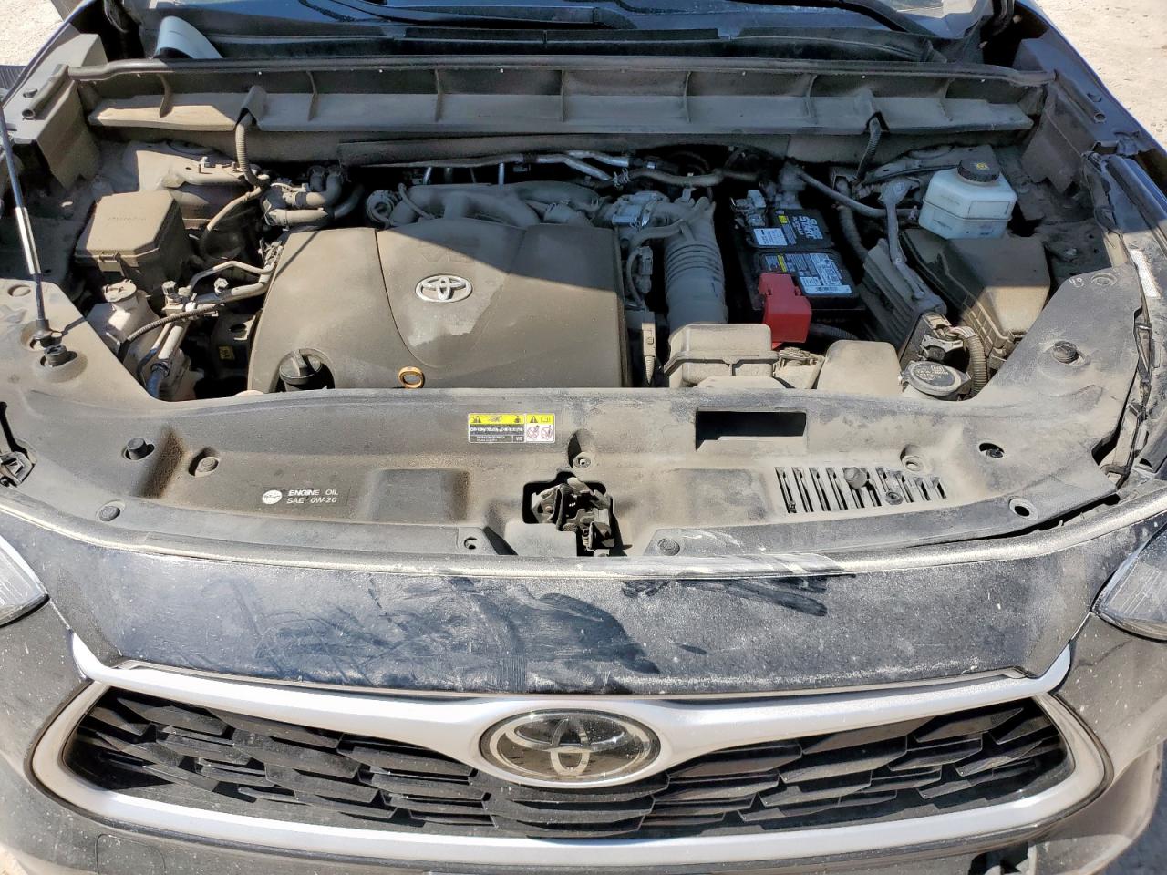 TOYOTA HIGHLANDER XLE