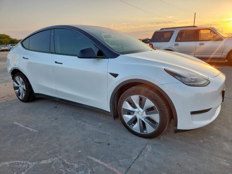 2023 TESLA MODEL Y 7SAYGDEE9PA093459