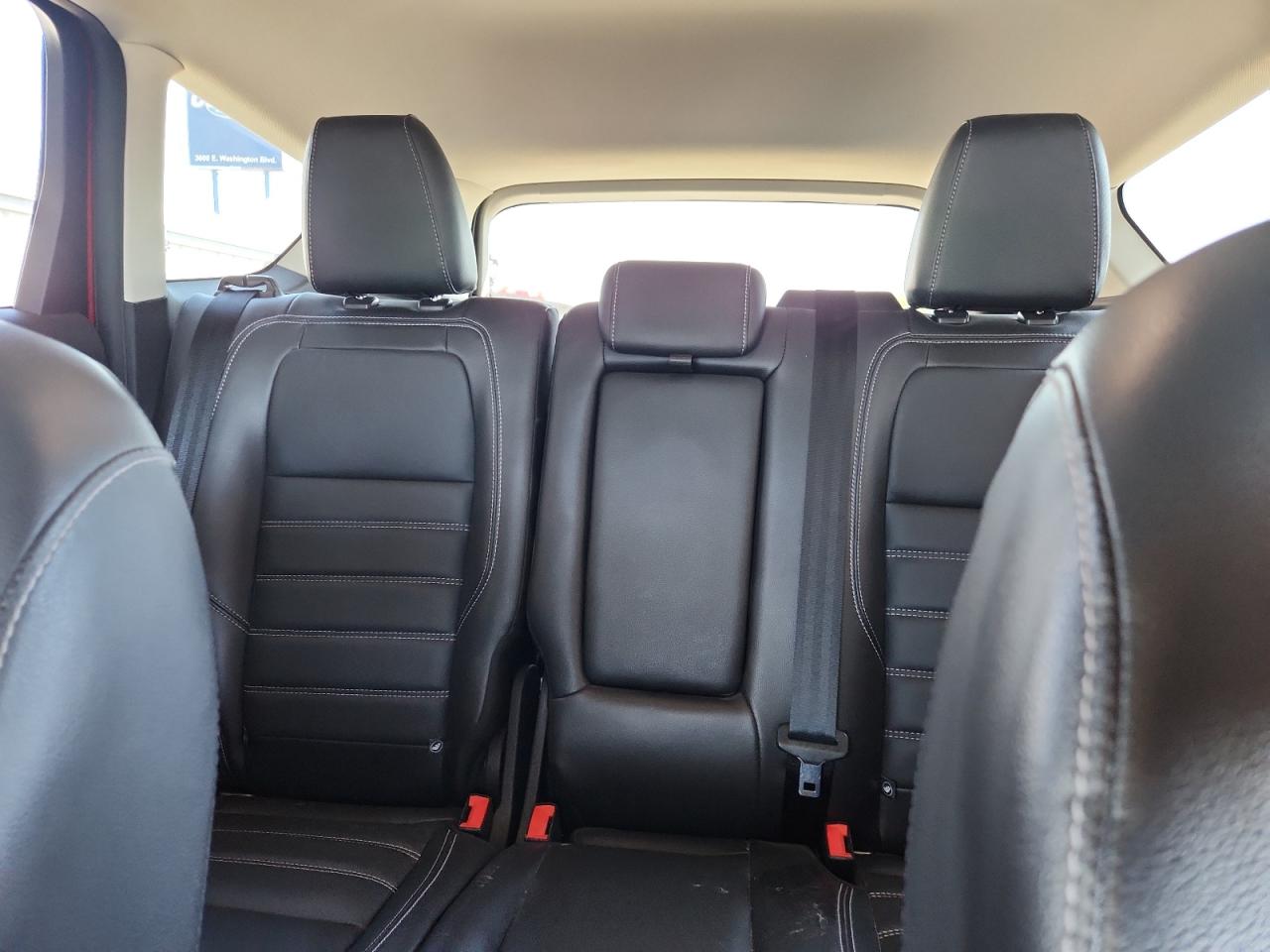 FORD ESCAPE TITANIUM