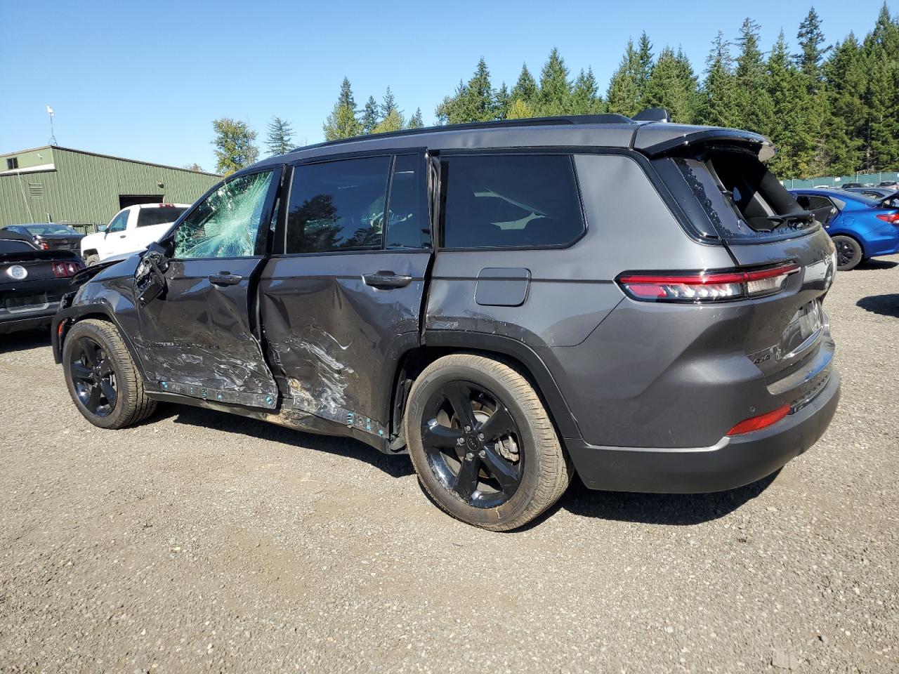 Lot #3303604933 2023 JEEP GRAND CHEROKEE L LAREDO