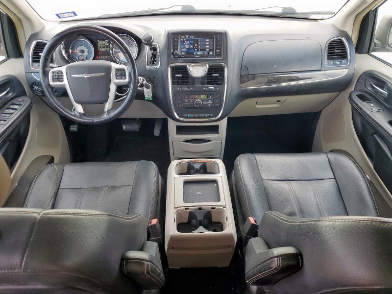 2016 CHRYSLER TOWN & COU - 2C4RC1BG9GR187298