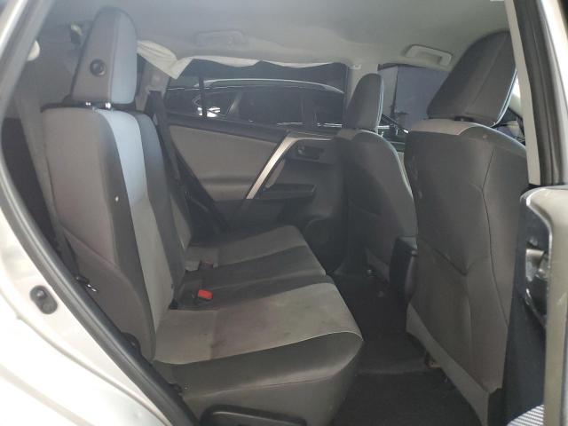 2015 TOYOTA RAV4 LE - 2T3BFREV4FW270529