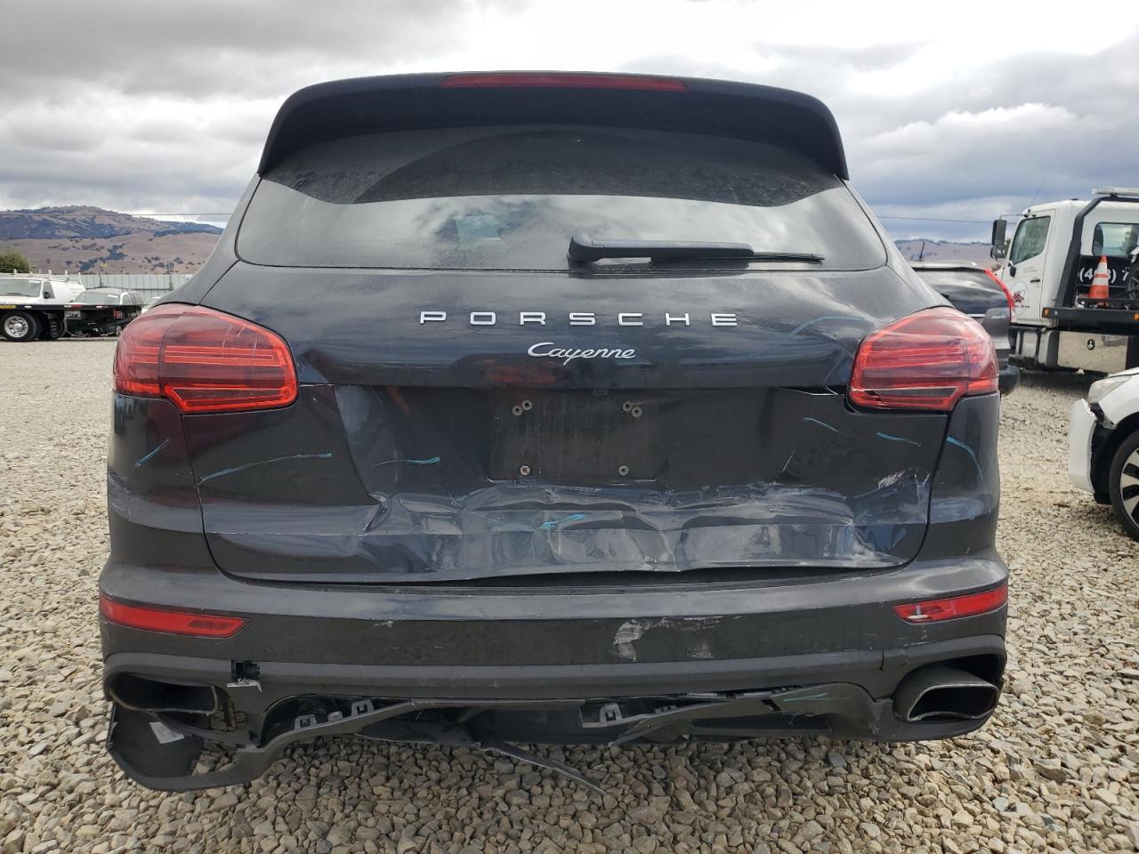 PORSCHE CAYENNE