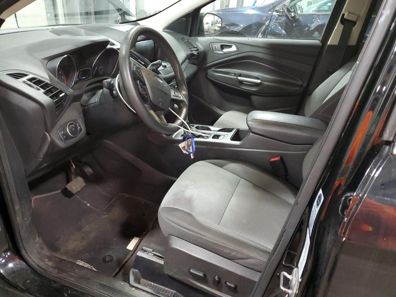 1FMCU9G94HUA12601 FORD ESCAPE 2017