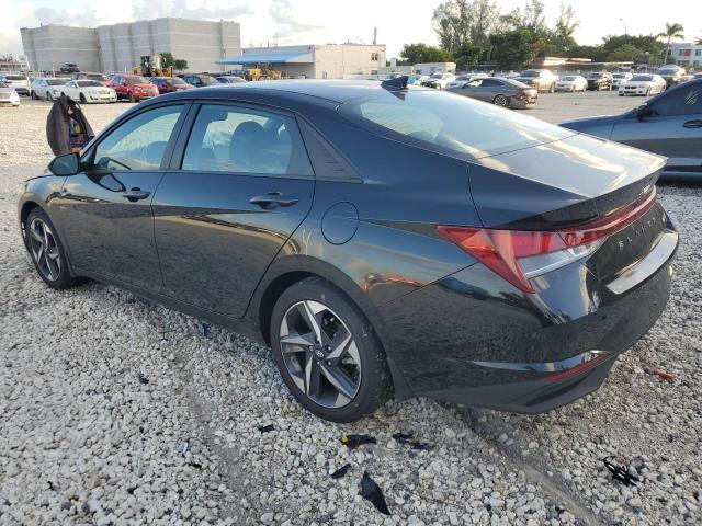 5NPLS4AG2PH096897 Hyundai Elantra SE 2