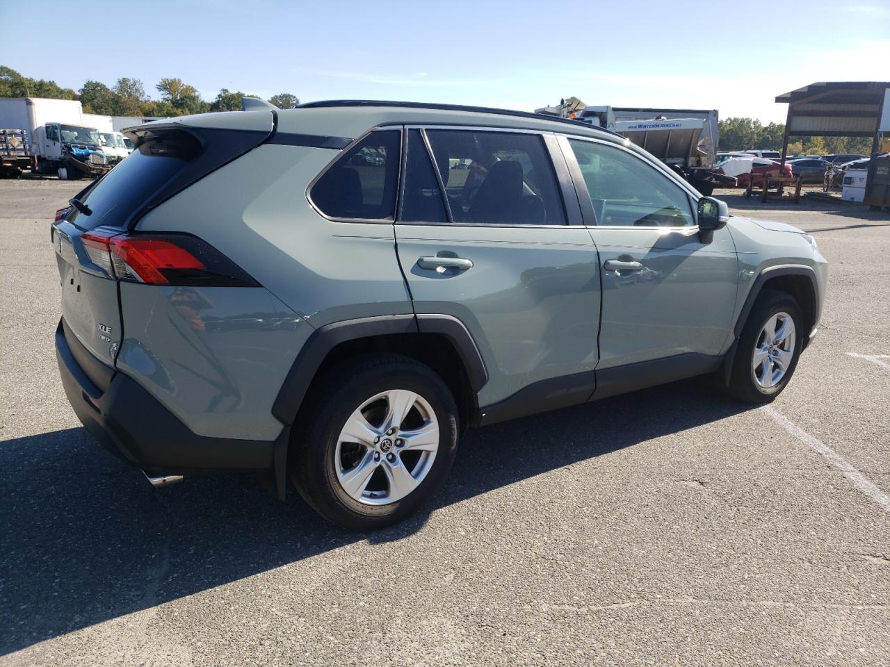 JTMP1RFV3KD512270 TOYOTA RAV4 2019