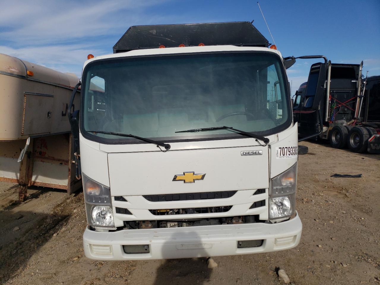JALEEW163H7301540 CHEVROLET C/K5500 2017