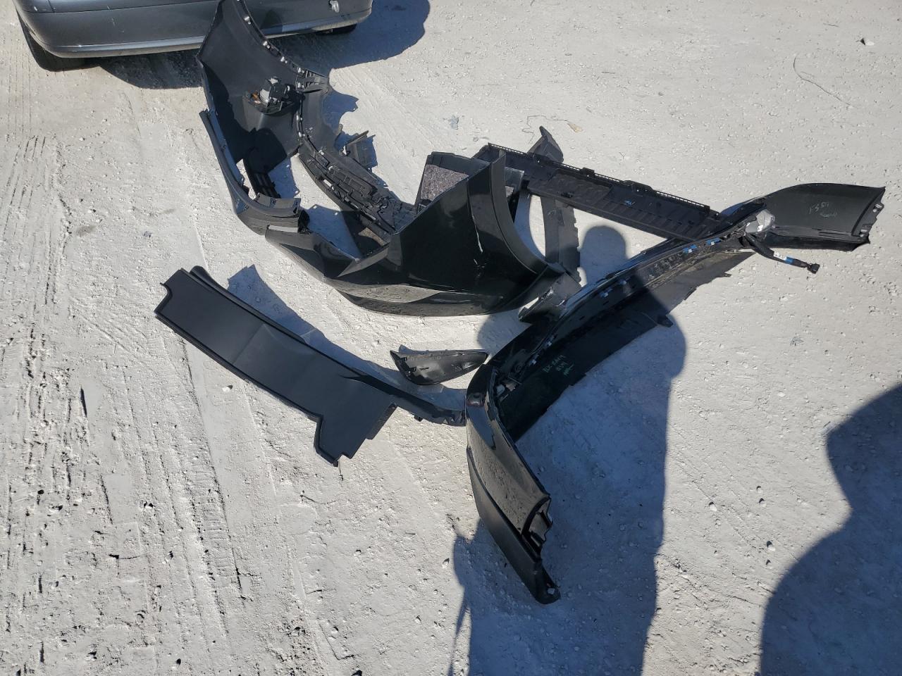 JTMRJREV4JD158624 TOYOTA RAV4 2018