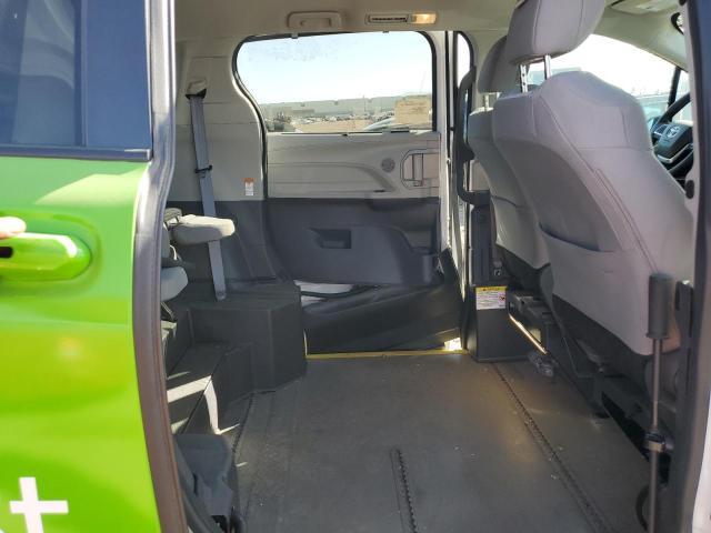 2021 TOYOTA SIENNA LE - 5TDKRKEC4MS055261