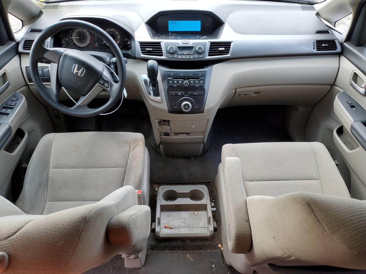 5FNRL5H2XCB094783 2012 Honda Odyssey Lx