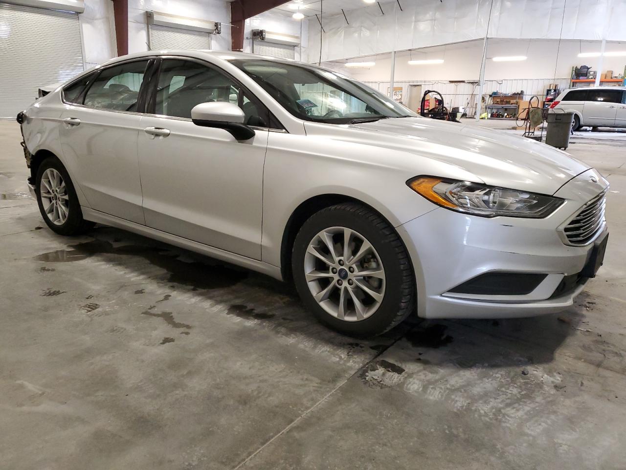 3FA6P0H75HR195313 FORD FUSION 2017