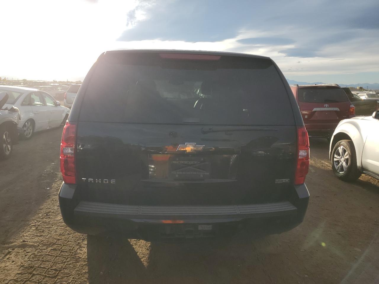 1gnskbe09br186666 1GNSKBE09BR186666 2011 Chevrolet Tahoe K1500 Lt